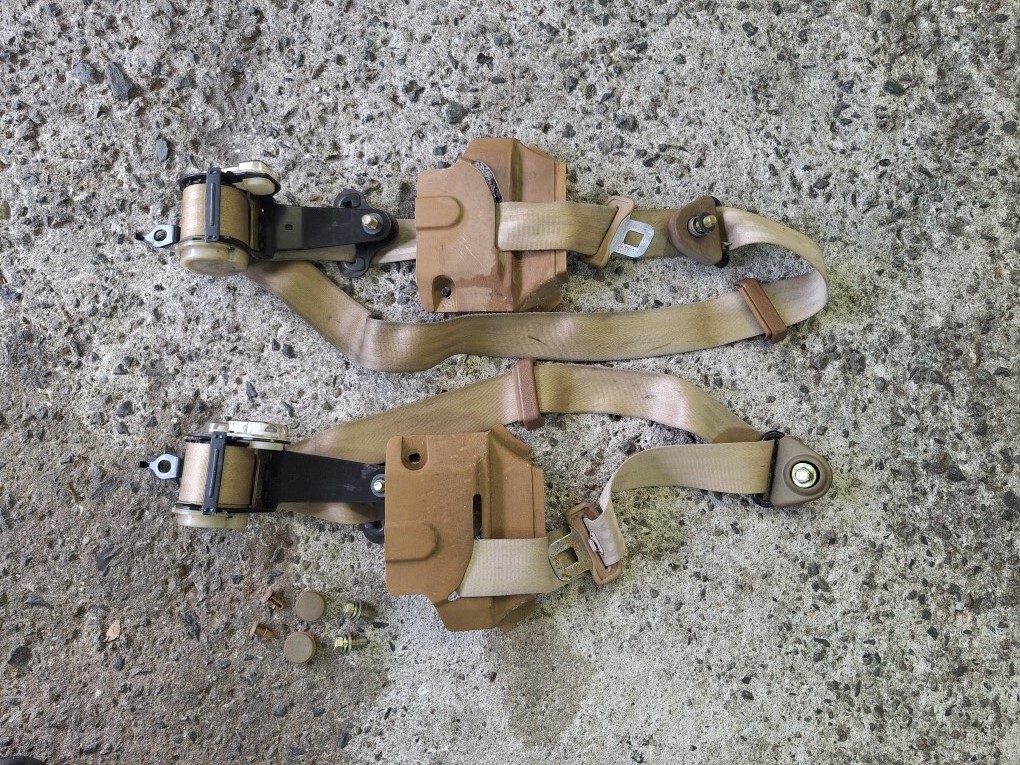 70カローラ フロントシートベルト(左右)No.32拍卖