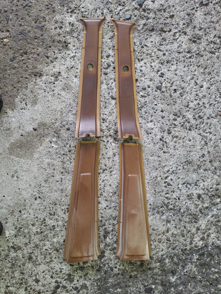 KE70 カローラ センターピラー部内装 No.32拍卖