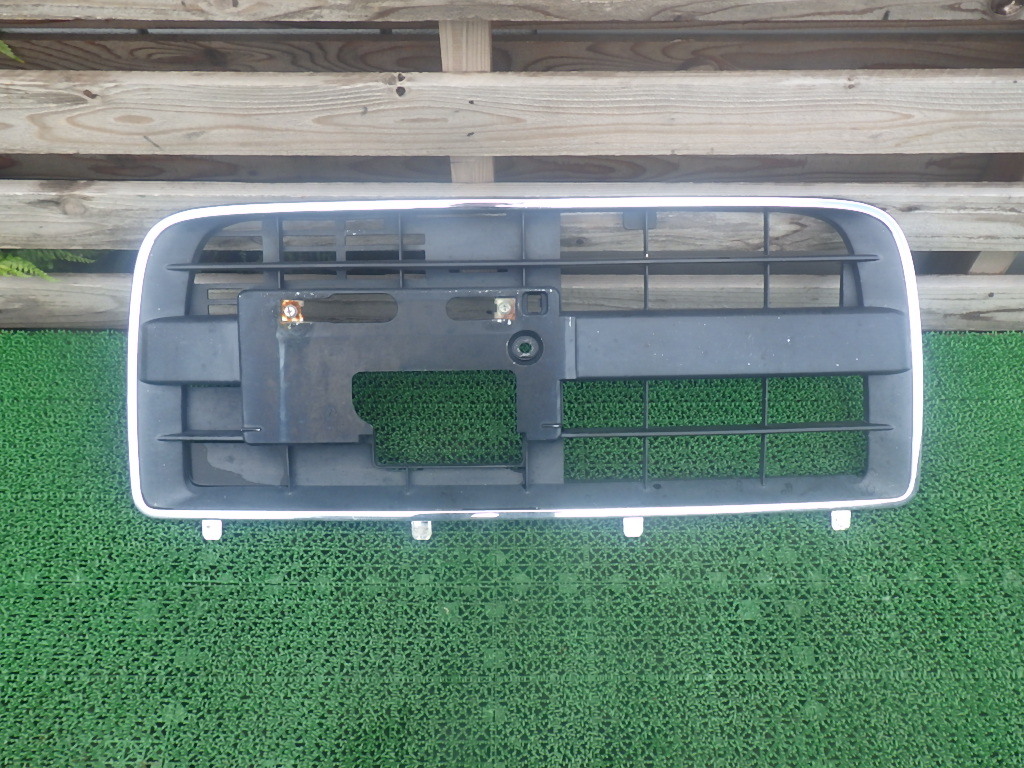 タントカスタム L350S L360S フロントバンパーインナーグリル ロアグリル 53112-B2050拍卖