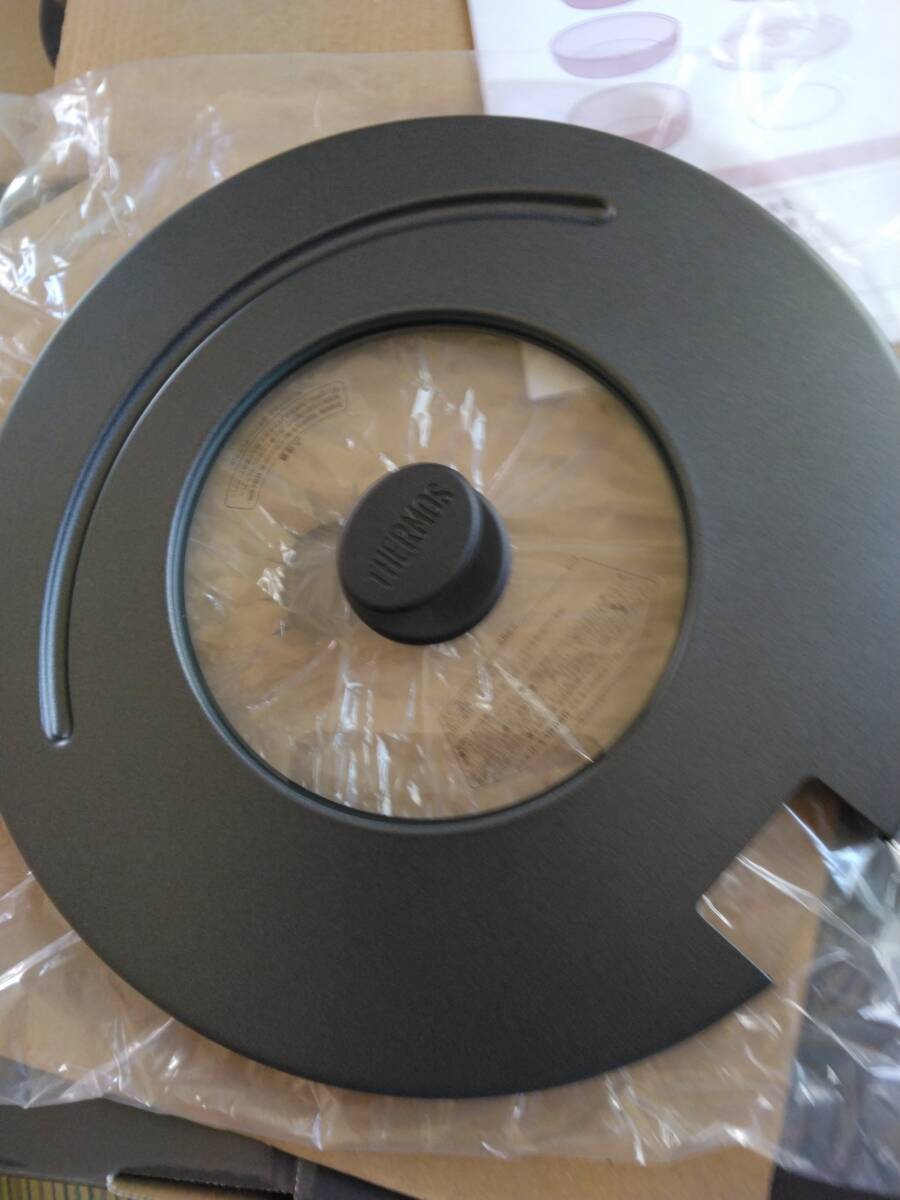 ☆サーモス 取っ手のとれるフライパン専用フタ 20/24cm対応 ブラック KLA-001 BK☆送料無料新品未使用品拍卖