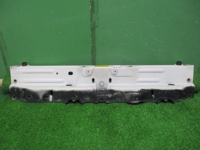 プロボックス CBE-NCP51V ラジエータコアサポート DX 5人 0.4T 53210-52090【岐阜発】拍卖