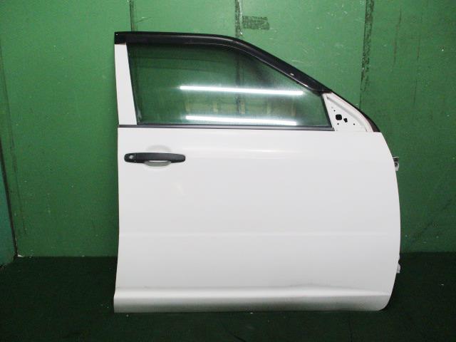 プロボックス CBE-NCP51V 右FドアASSY DX 5人 0.4T 67861-52050【岐阜発】拍卖
