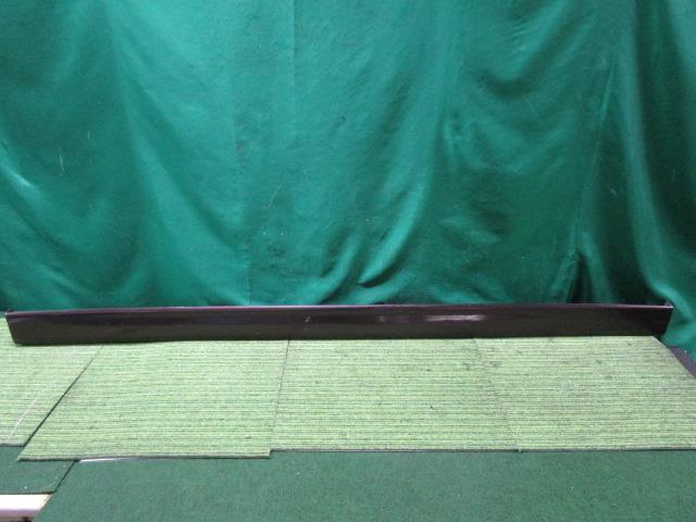 タント DBA-L350S 右サイドステップ カスタムL 75853-B2050-D1【岐阜発】拍卖