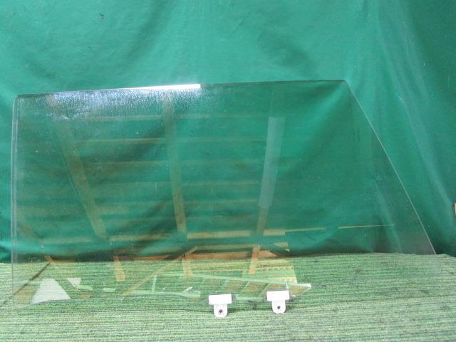 ハスラー DBA-MR31S 右Fドアガラス A 4WD 84501-65P03【岐阜発】拍卖