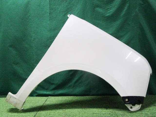 ムーヴコンテ DBA-L575S 右Fフェンダー X VS 53811-BN2561【岐阜発】拍卖