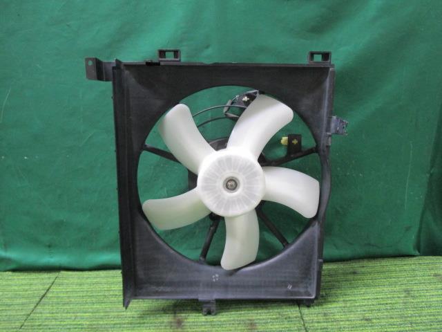 タント DBA-L375S 電動ファン Gスペシャル 16360-B24141【岐阜発】拍卖