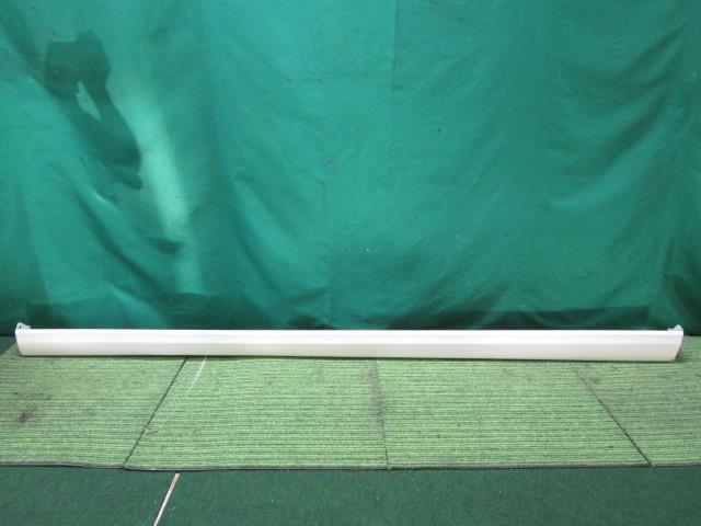 ワゴンR CBA-MH23S 左サイドステップ FTリミテッド 77240-70K00-Z7T【岐阜発】拍卖