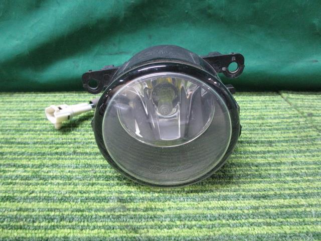 ワゴンR DBA-MH23S 右フォグランプ スティングレーX 4WD 35500-63J13【岐阜発】拍卖