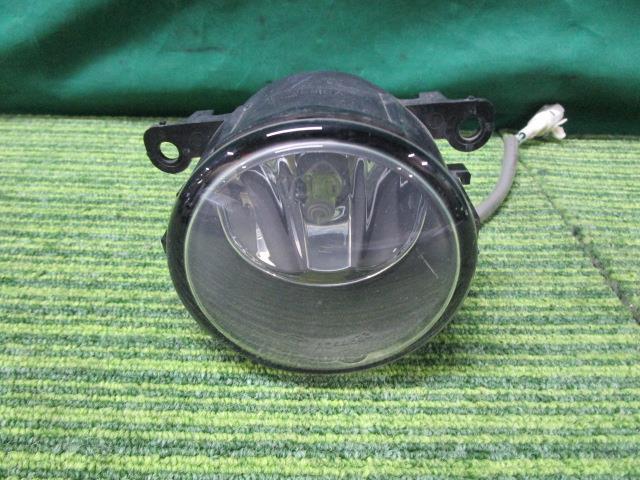 ワゴンR DBA-MH23S 左フォグランプ スティングレーX 4WD 35500-63J13【岐阜発】拍卖