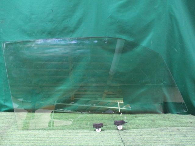 ワゴンR DBA-MH34S 右Fドアガラス スティングレーT 84501-72M00【岐阜発】拍卖