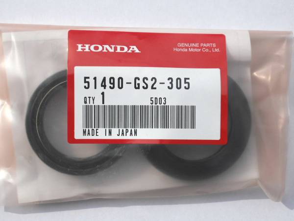 送料無料 新品 純正 フロントフォークオイルシール CR80R TLM200.220R TLR250R拍卖