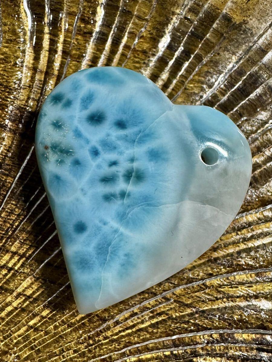 ◆ ハイクオリティ ラリマー 大きな ハート ルース 貫通穴3mm ★ 天然石 アクセサリー ペンダントトップ ☆。.:*・゜原石 約50mm拍卖