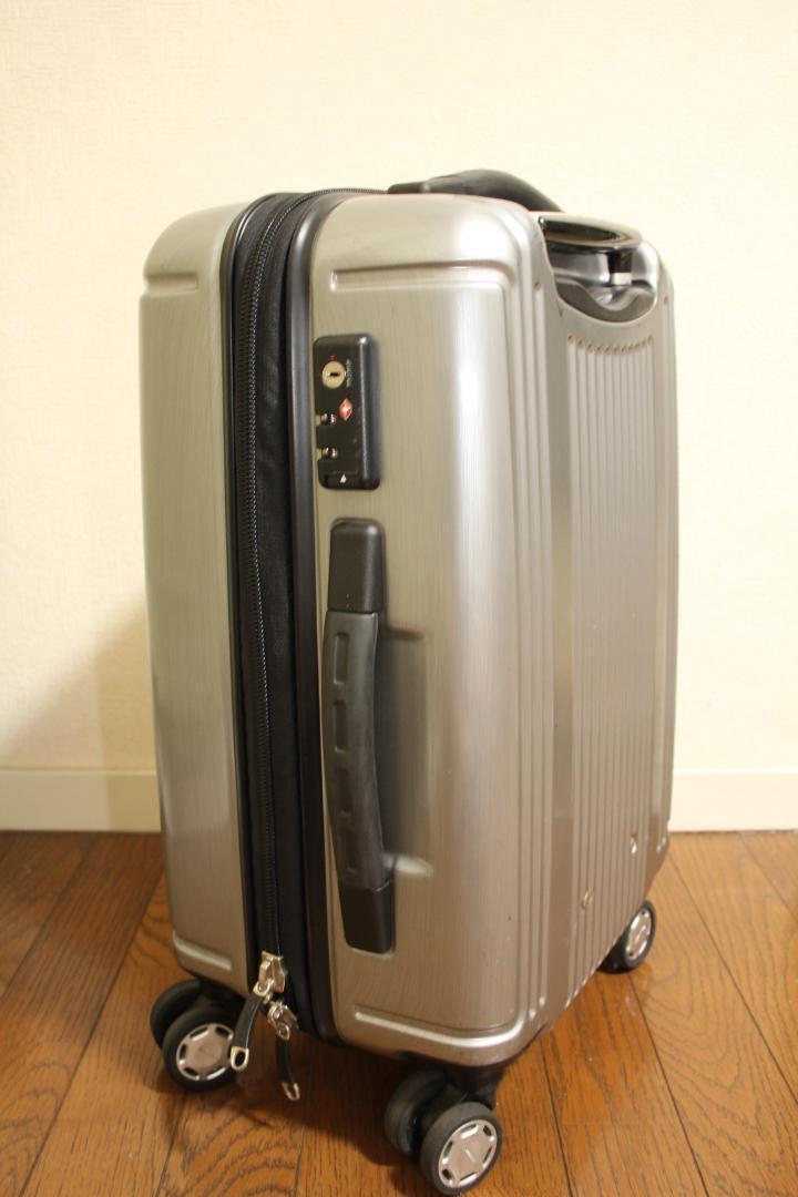 【訳アリ】【BERMAS】PRESTIGEⅡ キャリーケース 機内持込可 鍵付き拍卖