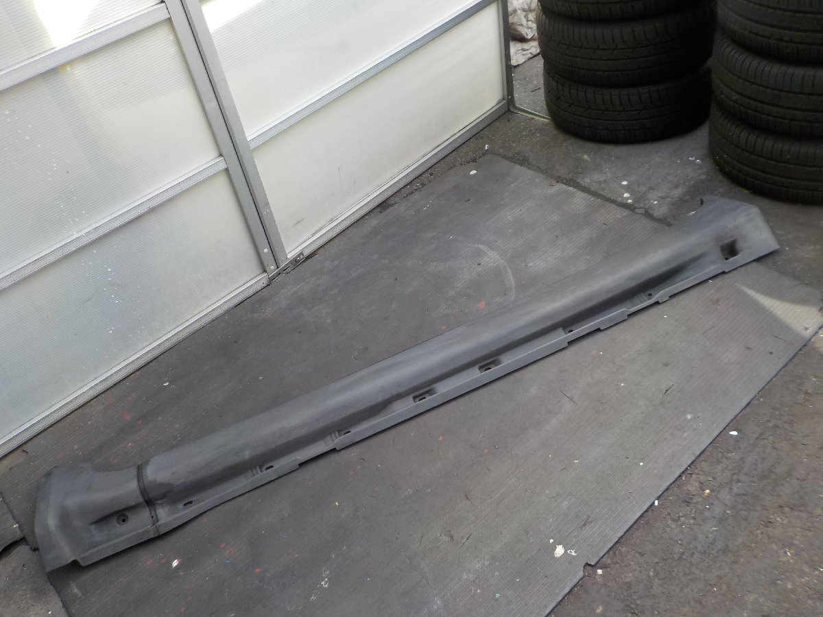 ★ ボルボXC90 CB6324AW 後期 右 サイドステップ 純正 ★送料はシステム上 無料と表示されますが着払いです拍卖