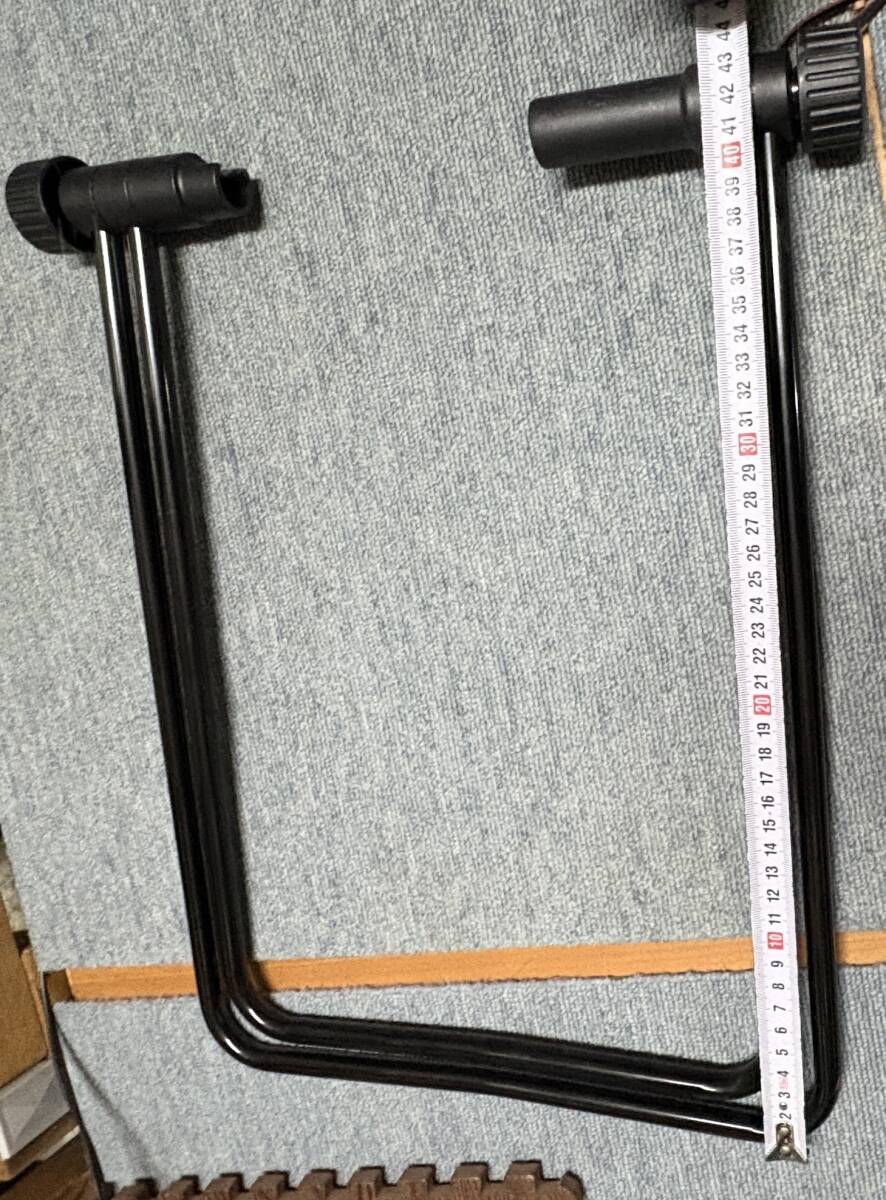 TIGORA ティゴラのクイックリリース用のディスプレイスタンド拍卖