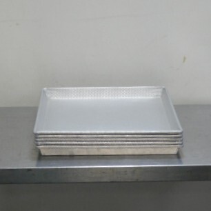 【5枚セット】業務用 アルミ製 天板 410×350×30mm 480kg 底寸法375×315mm 表面ざらざら加工 ベーカリー 天板 欧州天板 8取天板 八取拍卖