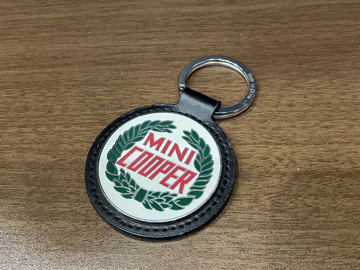 ◆ MINI純正 MINI COOPER ヴィンテージロゴキーホルダー 中古品!! ◆拍卖