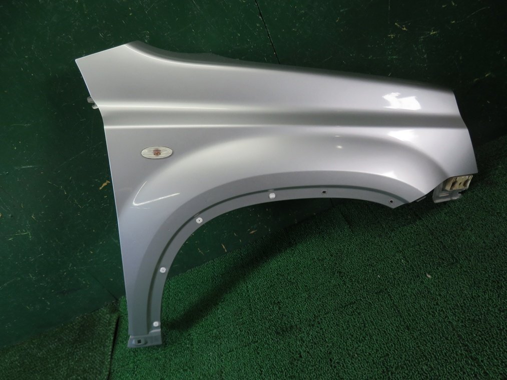 『psi』 日産 NT31 エクストレイル 右フェンダー KY0 シルバー H21年式拍卖