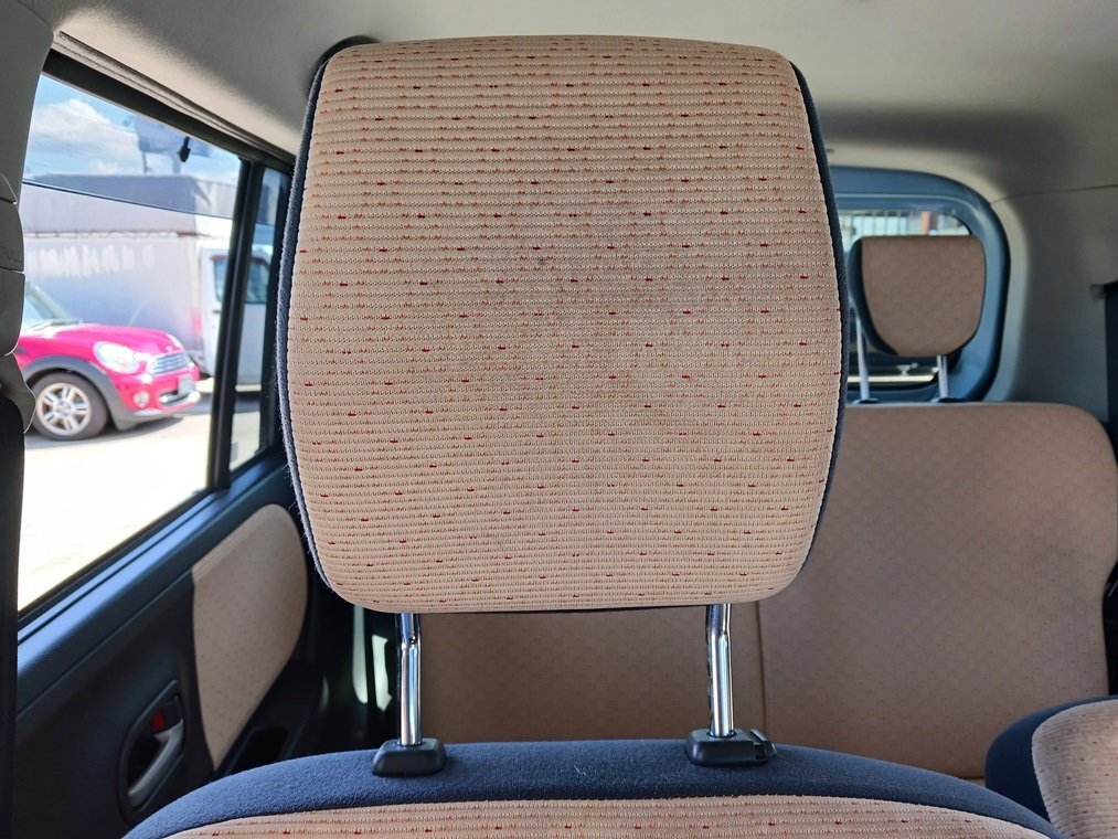 『psi』 スズキ HE22S アルトラパン ドライバーシート用ヘッドレスト H26年式拍卖