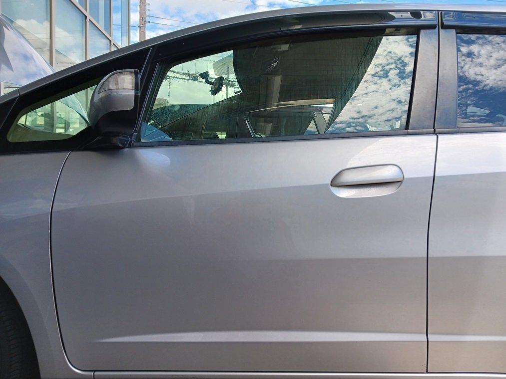 『psi』 ホンダ GP1 フィット ハイブリッド 左フロントドア NH700M シルバー H22年式拍卖