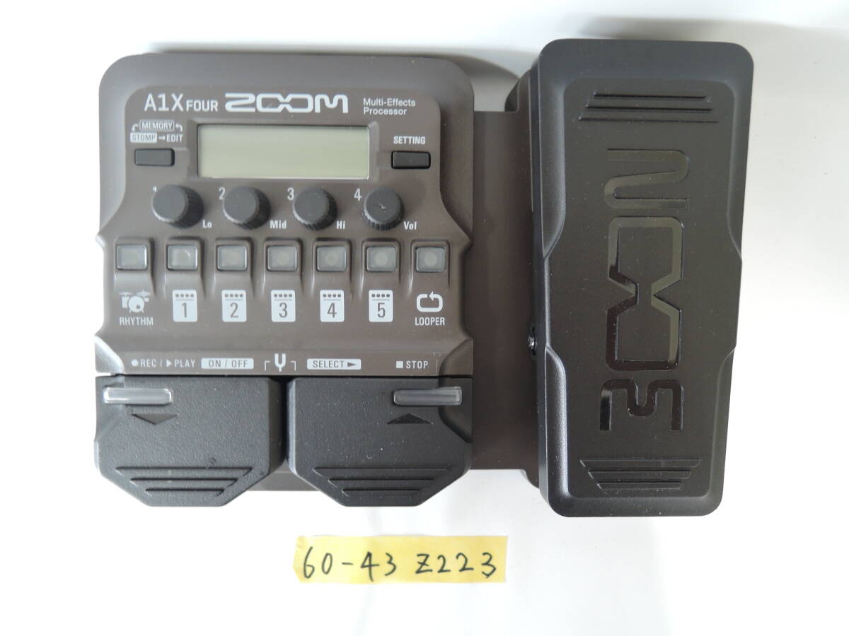 ZOOM A1X FOUR マルチエフェクター 通電確認済み 60-43-Z223拍卖