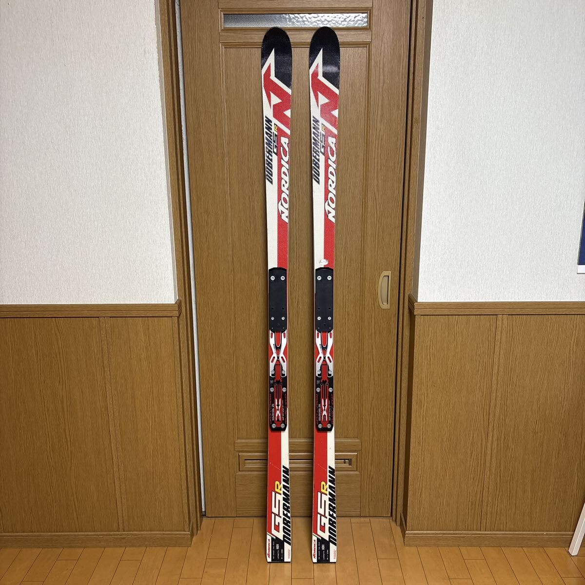 ノルディカ ドーベルマン GS R スキー板 181cm ビンディング無し レースプレート付き GS競技 技術戦 スキー拍卖