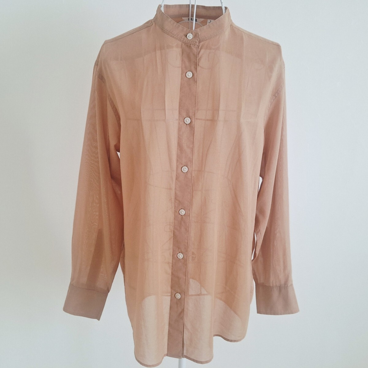 ◆美品◆ユニクロU◆ベージュブラウン◆シアーブラウス◆ノーカラー◆M◆拍卖