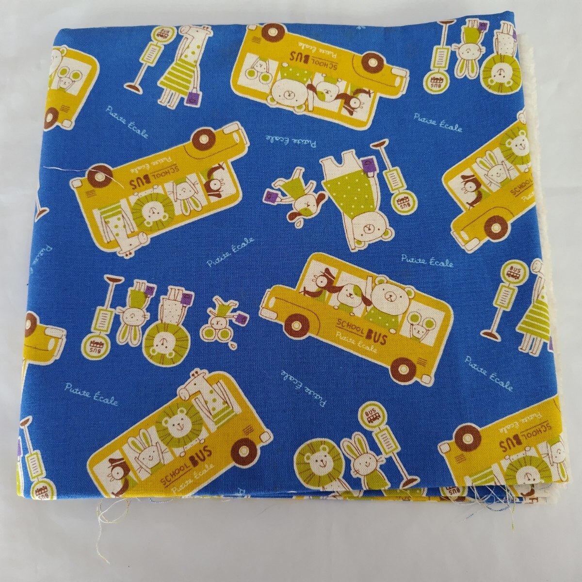 はぎれ 綿麻生地 アニマルバス 青 108×100拍卖