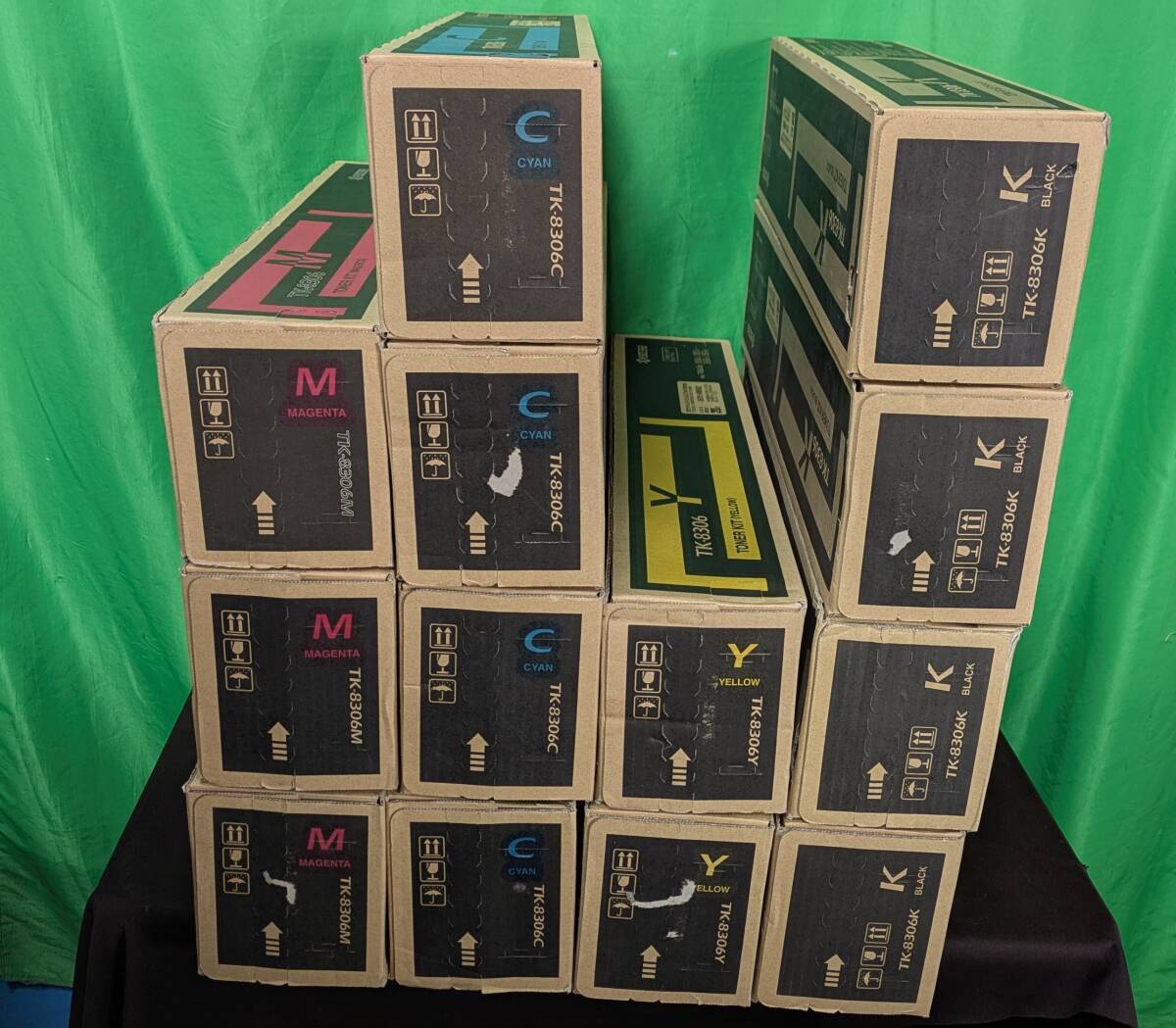 【WS3955】京セラ 純正トナー TK-8306K TK-8306Y TK-8306C TK-8306M拍卖