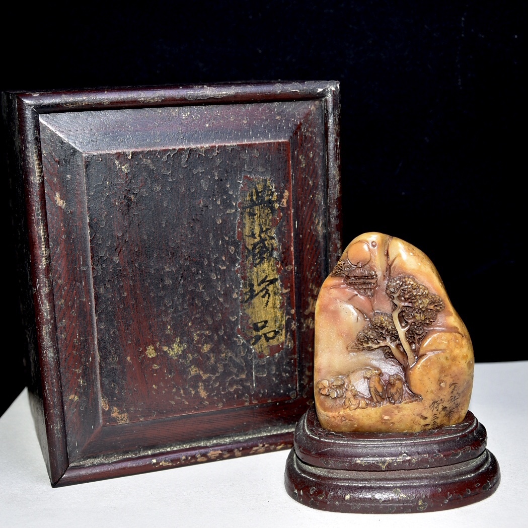 旧 清代 老木箱入 老寿山石置物 印章 原石原色 時代物 文房具 中国古美術 古賞物 古置物 唐物 S79拍卖