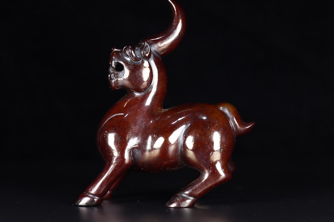 旧 清代 和田玉 瑞獸 天然石 時代物 中国古美術 古賞物 古置物 唐物 S79拍卖