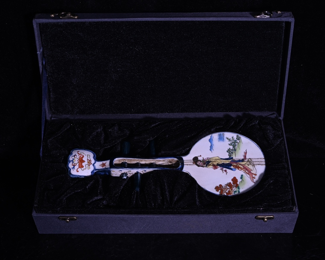 旧 清雍正 粉彩 花鳥侍女紋 琵琶 唐磁 古陶磁器 陶芸 中国古美術 古賞物 古置物 唐物 S79拍卖