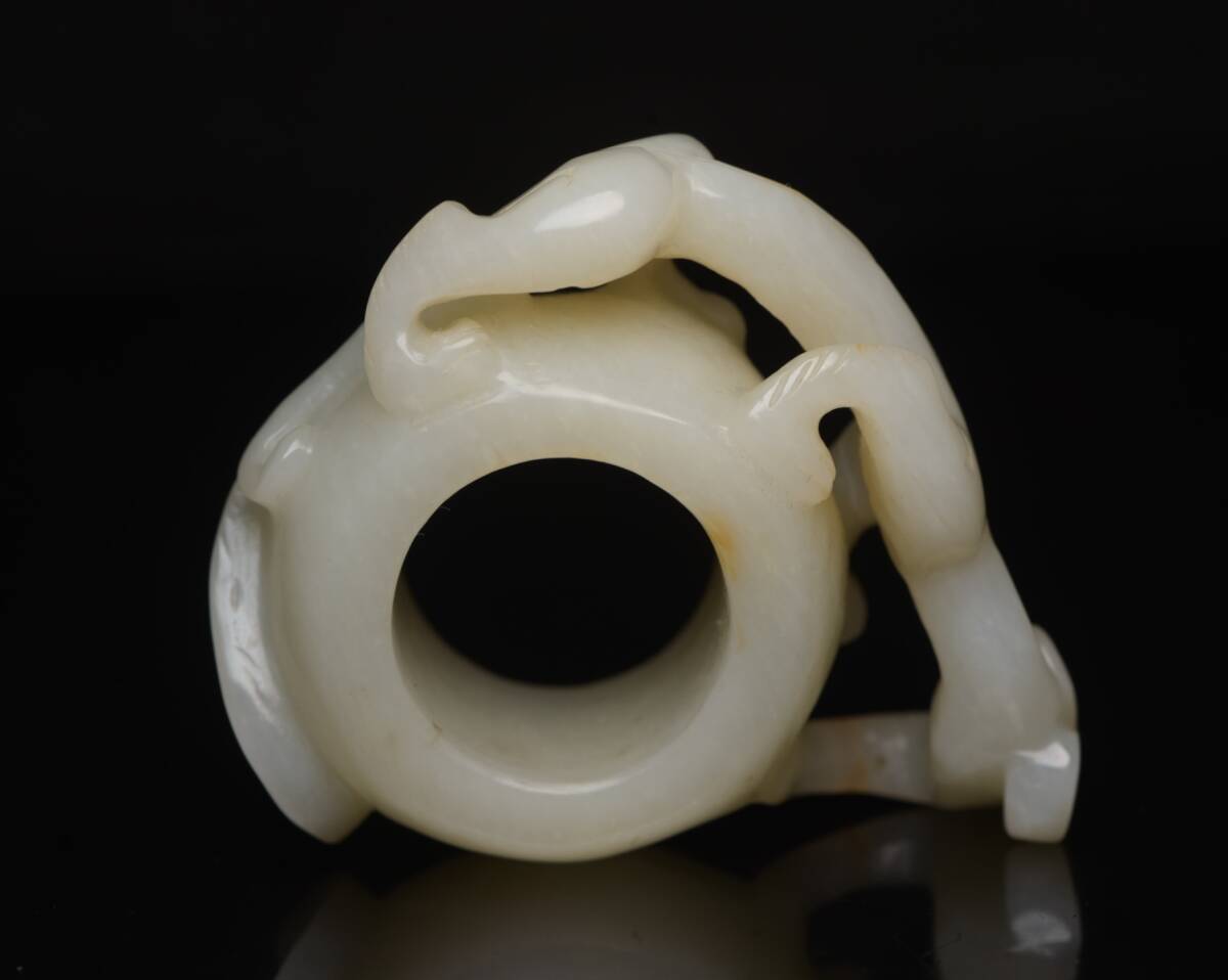 旧 清代 和田玉 戒指 天然石 時代物 文房具 中国古美術 古賞物 古置物 唐物 S79拍卖