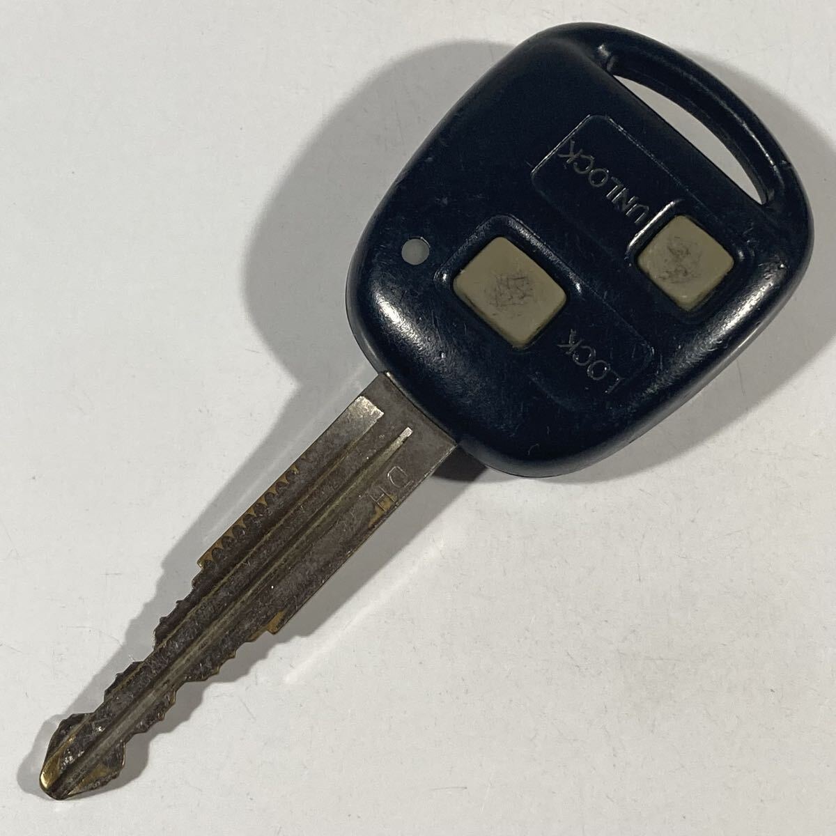 送料込 ダイハツ純正 S320G S321G アトレー S320V S330V S321V S331V ハイゼット 007YUUL0661 青枠 2ボタン スマートキー キーレス MTI930I拍卖