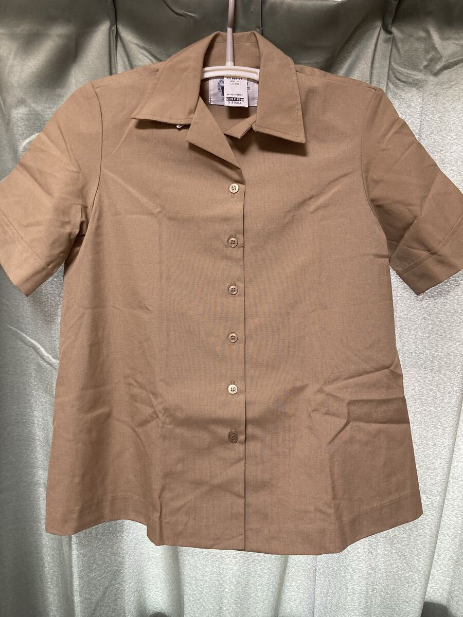 YK-4794 ミリタリー系 中古品 サイズ X-SMALL レディース 半袖 沖縄 カーキ 海兵隊 米軍 USMC シャツ 軍 放出品 同梱相談可 腕章無し拍卖