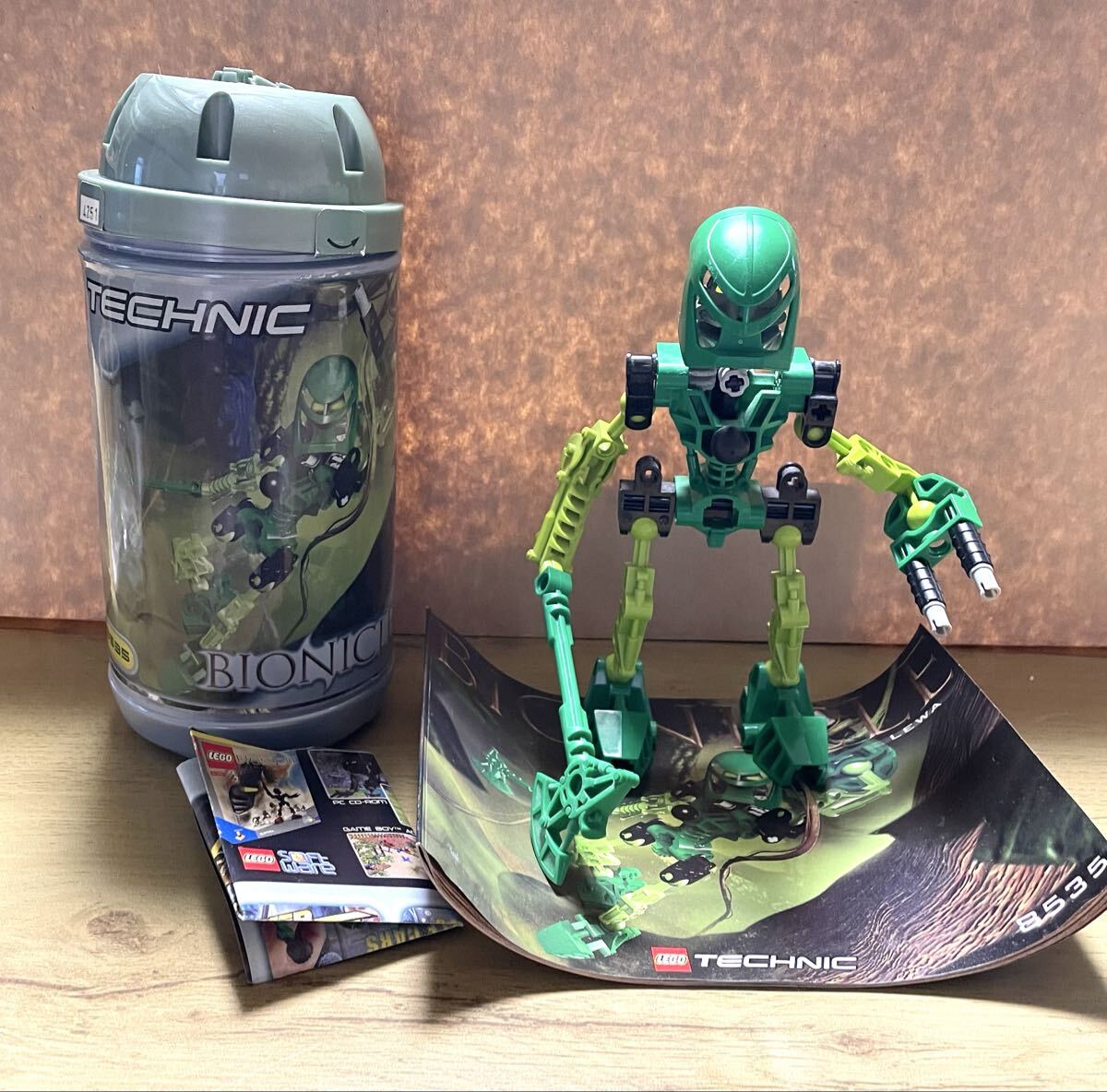 中古品 LEGO 8535 レゴブロックテクニックTECHNIC バイオニクル BIONICLE 廃盤品拍卖