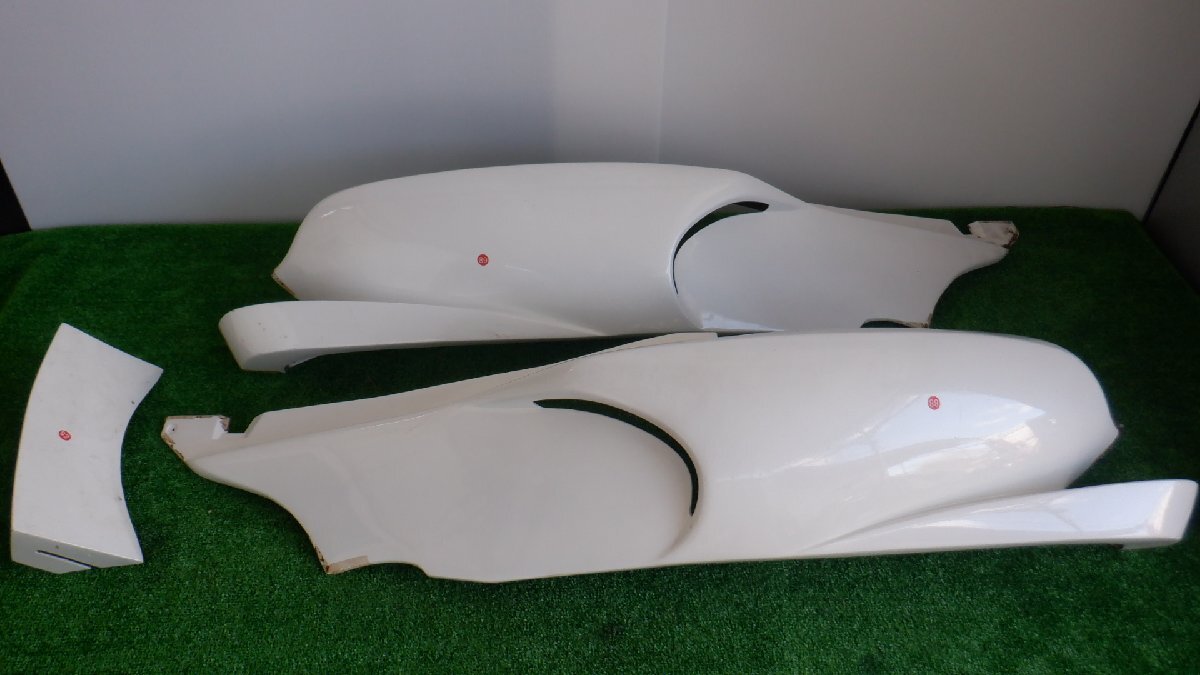 未使用品☆フォルツァ250/MF08☆カスタムサイドカウル☆サイドカバー☆エアロカスタムサイドアーマー拍卖