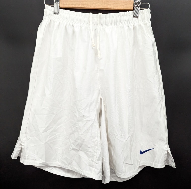 4302C 送料185円♪ NIKE ナイキ 光沢 白 青 刺しゅうロゴ サッカーパンツ ハーフパンツ ショートパンツ Lサイズ拍卖