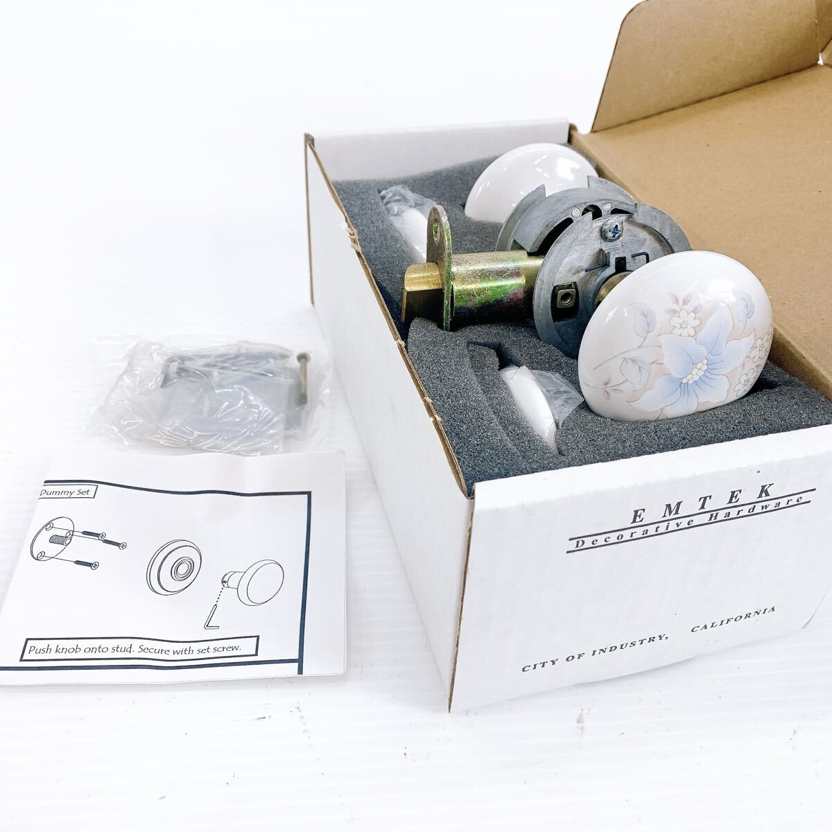 EMTEK エムテック ドアノブ COURTNEY ドアハンドル 装飾用金具 装飾用 金具 金物 ハンドル アンティーク ガラス 陶器 ドア   拍卖