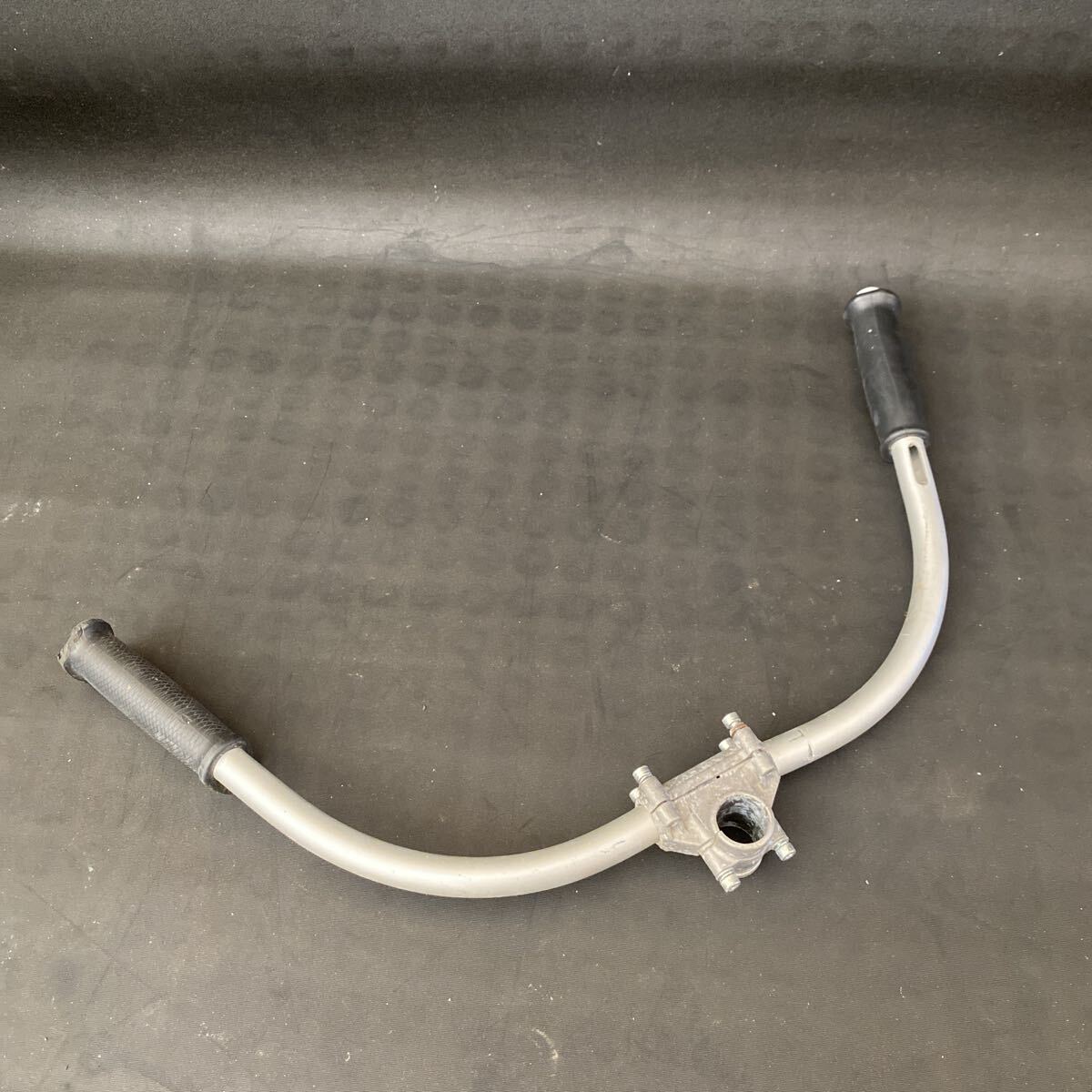 T4016 刈払機 草刈機 ハンドル やまびこ ECHO CT EGT220 25mm 拍卖