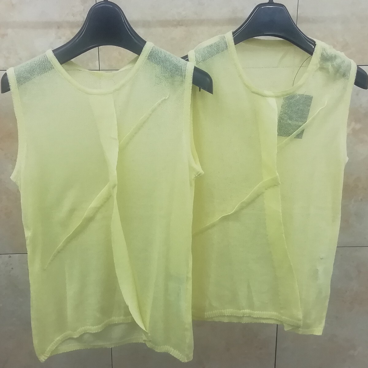 【未使用】 LAUTREAMONT ノースリーブ シースルー 黄色 2着セット拍卖