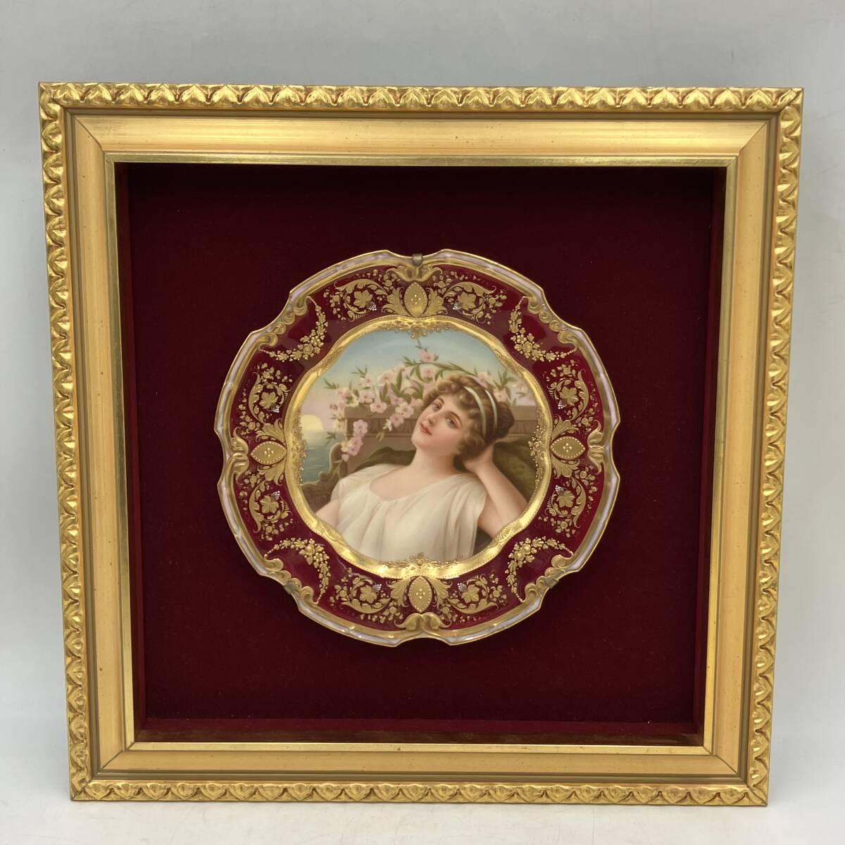 【中古美品】ポートレイト絵皿 元箱あり 作品 芸術 骨董 1点拍卖