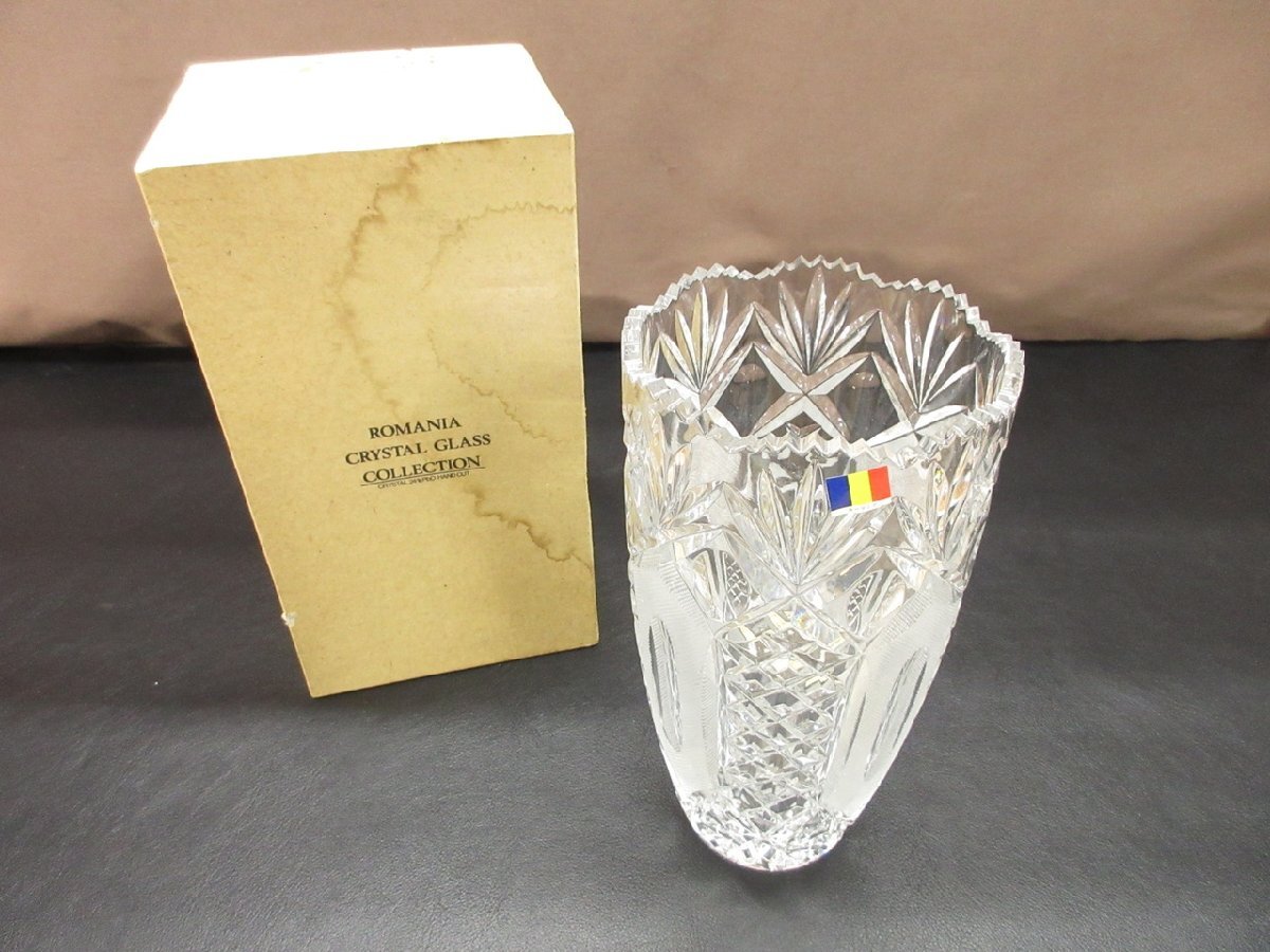 【N2-2788】即決 未使用 ルーマニア製 VITRO 500PK カット クリスタルガラス フラワーベース 花瓶 高さ26cm カメイ KAMEI【千円市場】拍卖