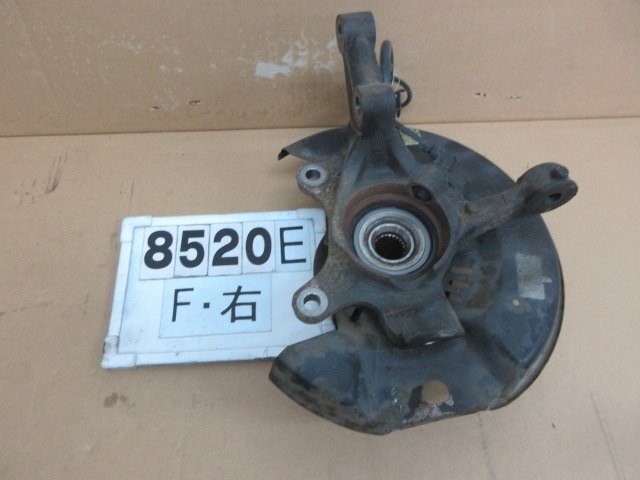 8520E ポルテ 後期 NNP11 純正 フロント 右 ハブナックル ABSセンサー Sサイズ拍卖