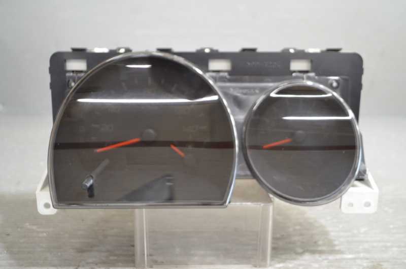 ワゴンR FX-S リミテッド 中期(MH21S) デンソー 破損無 取付OK 動作保証 スピードメーター タコメーター 79802km /34100-65K20 k092056拍卖