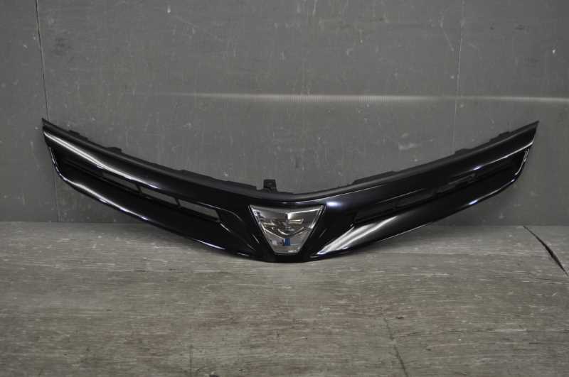 エスティマ アエラス 中期 (ACR50W) フロントグリル ラジエーターグリル 202 黒 53112-28100 53101-28480-C0 s020802E拍卖