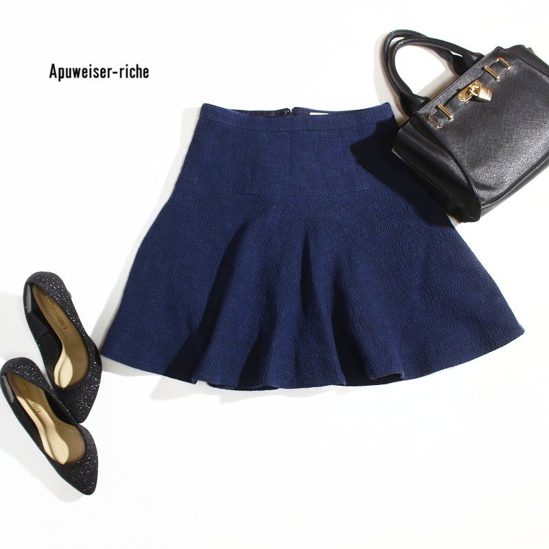 美品 Apuweiser-riche アプワイザーリッシェ 合物 秋 冬 立体生地 凸凹 可愛い フレアスカート 1 ネイビー 紺 S XS お姉さん拍卖