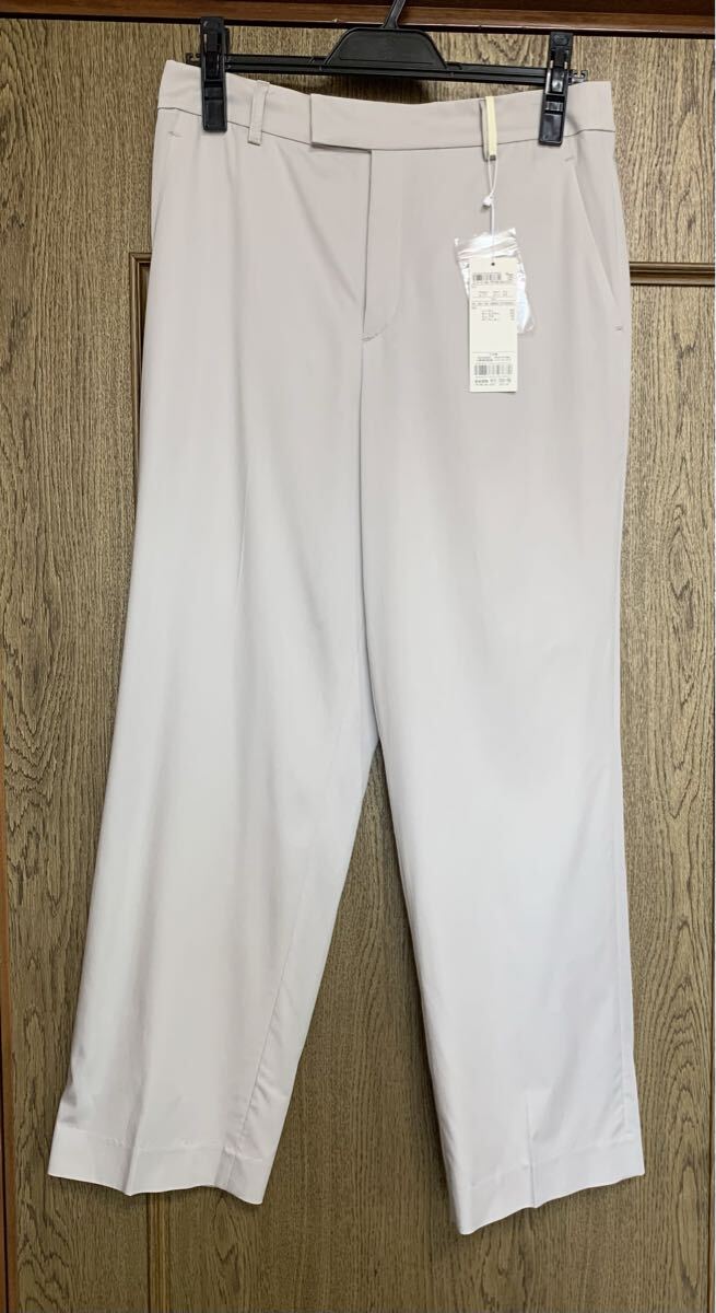 【未使用・タグ付】23区 ソフトプレーンストレッチ パンツ 40サイズ ライトグレー系拍卖