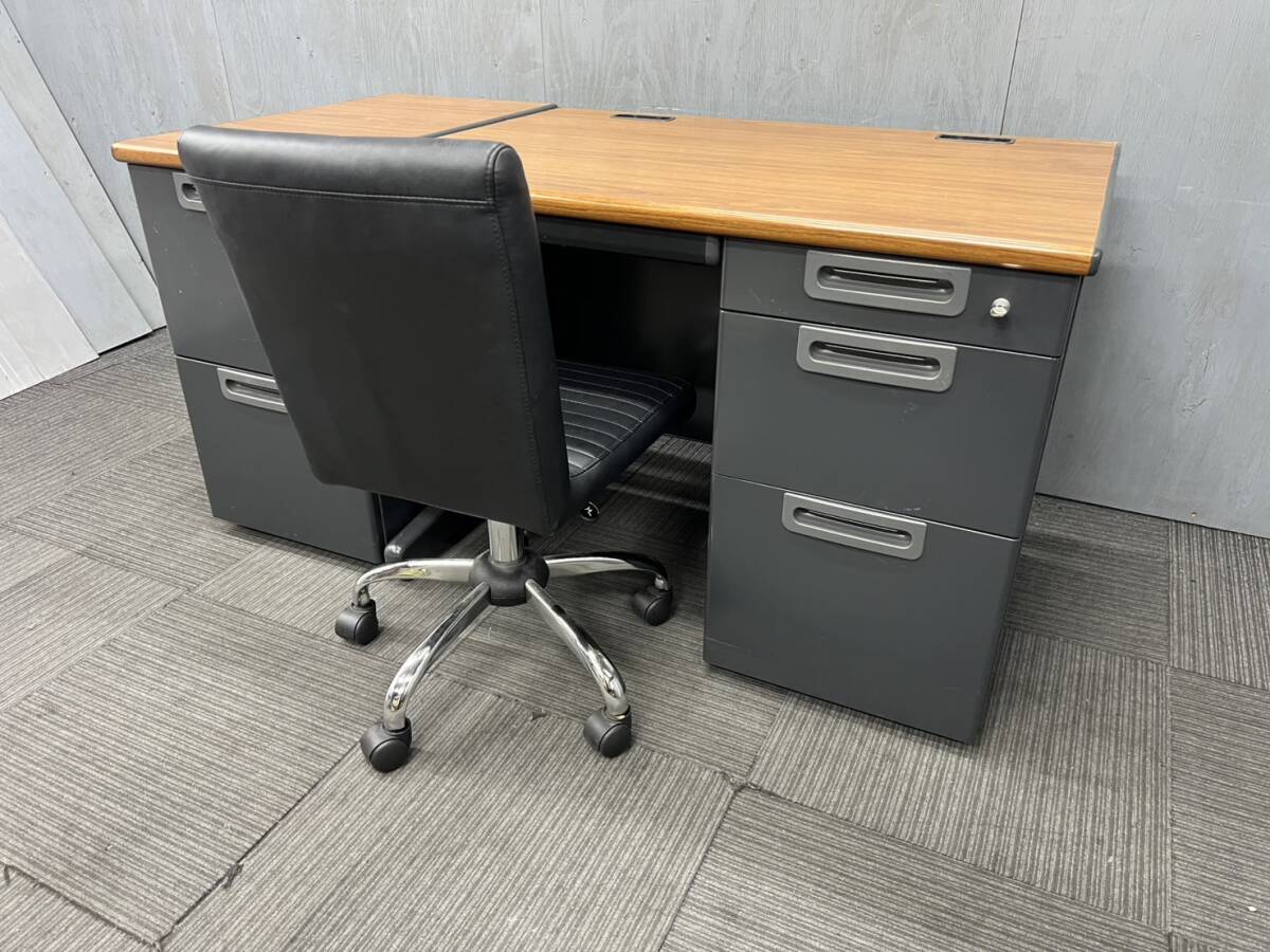 ◆管489◆自社便対応地域あり◆プラス製◆片袖机 幅1000mm 鍵付き◆2段袖机◆アスクル◆OAチェアー◆天板 木目 茶色 ブラウン系拍卖