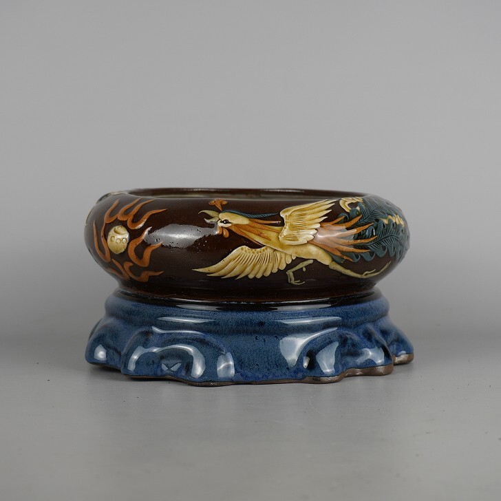 【中古】 鉢 水鉢 落款あり 中型 長辺 約20cm 丸型 色絵 龍 りゅう リュウ 鳳凰 水連鉢 水盤 盆栽 花器 水瓶 現品 中古拍卖